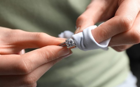 Dirty hands clean money methods: 7 effective tips for beginners to start now.