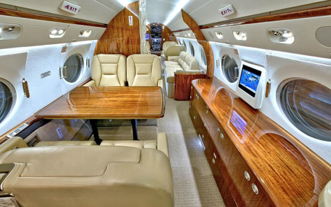 How to style private jet interiors? Easy tips for luxury cabin design.